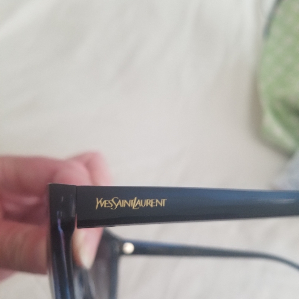 Saint Laurent Blue Cat Sunglasses - Picture 2 of 4